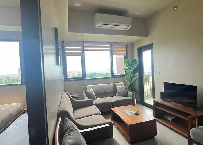 Exec 1br For 6 Person One Manchester Place With Pool , P 350 Pass Pp アパート *